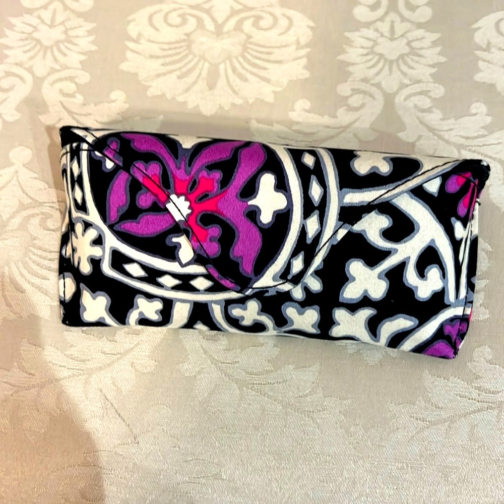 Glasses case